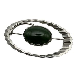 Vintage‎ Silver Tone Oval Brooch with Dark Green Cabochon Stone – 1.75”